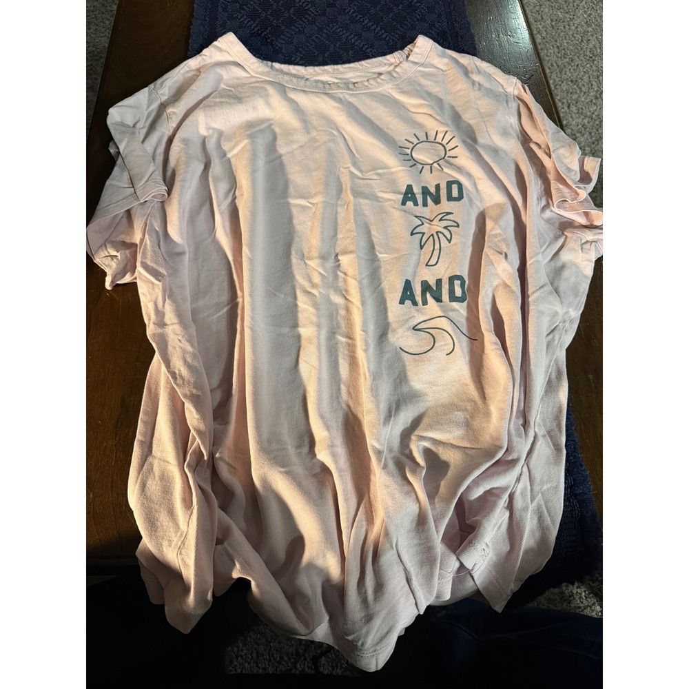 Old Navy EveryWear Womens XXL Pink Graphic T-Shirt Palm Tree Sun Wave Tee